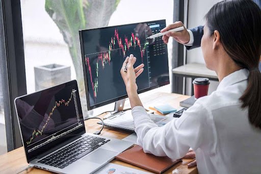 Data Quality Tests for Comparing Currency Platforms Data Quality Tests for Comparing Currency Platforms